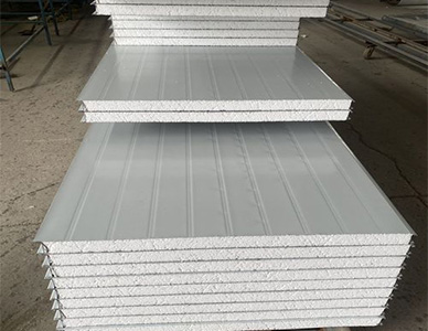 1765250307373361.jpg 泡沫夹心彩钢板.jpg